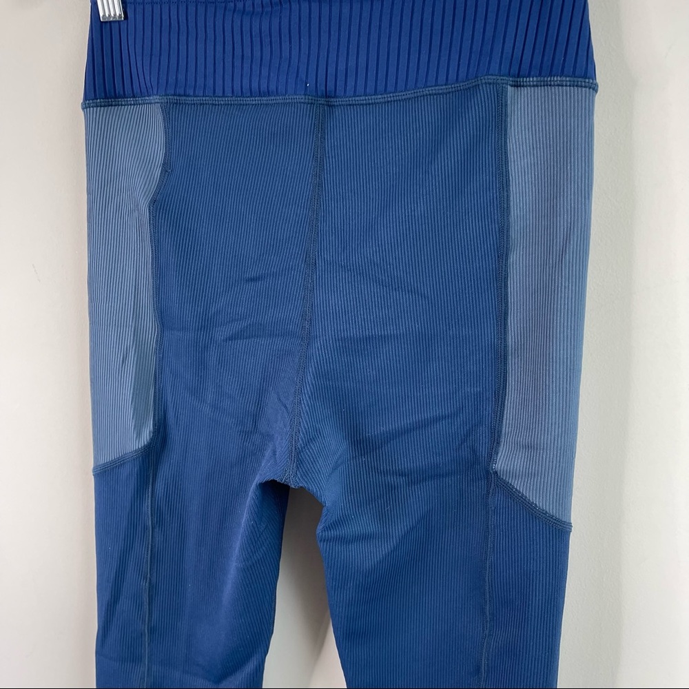 For love and lemons blue ribbed knit Payton high waisted leggings size medium - Picture 8 of 8